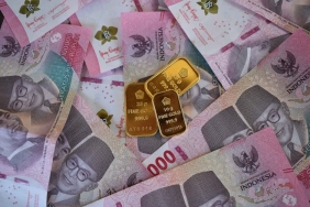 Gram-Altinda-10-Kayip-Ortadogu-Gerilimi-ve-Fed-Etkisi-Piyasalari-Sarsti-featured