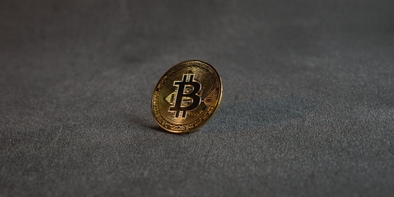 Kripto Piyasası Aniden Yön Değiştirdi: Bitcoin 69 Bin Doların Altında